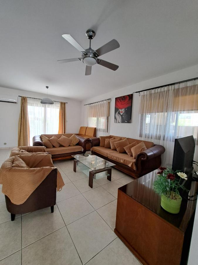 Villa Rina Paphos Kültér fotó