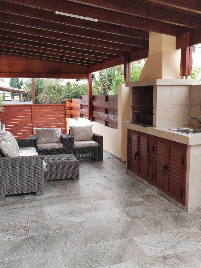 Villa Rina Paphos Kültér fotó