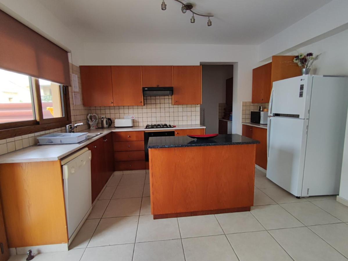 Villa Rina Paphos Kültér fotó