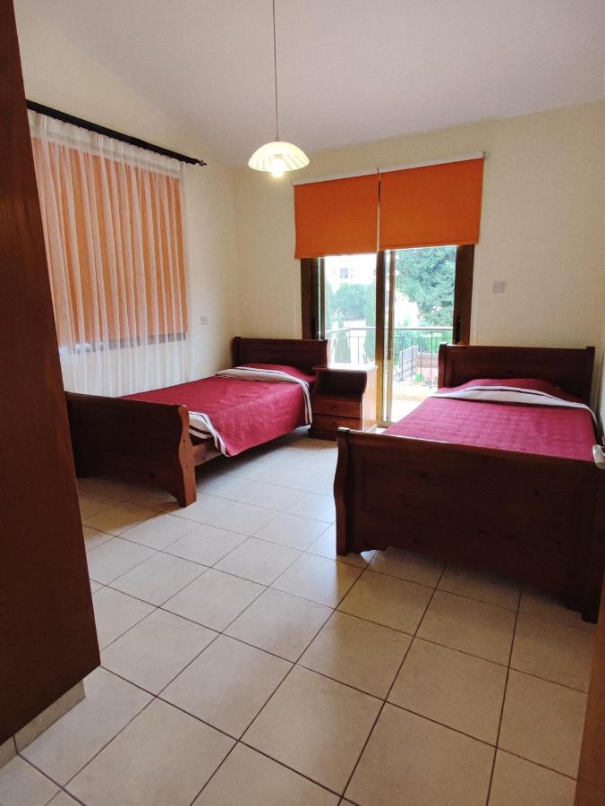 Villa Rina Paphos Kültér fotó
