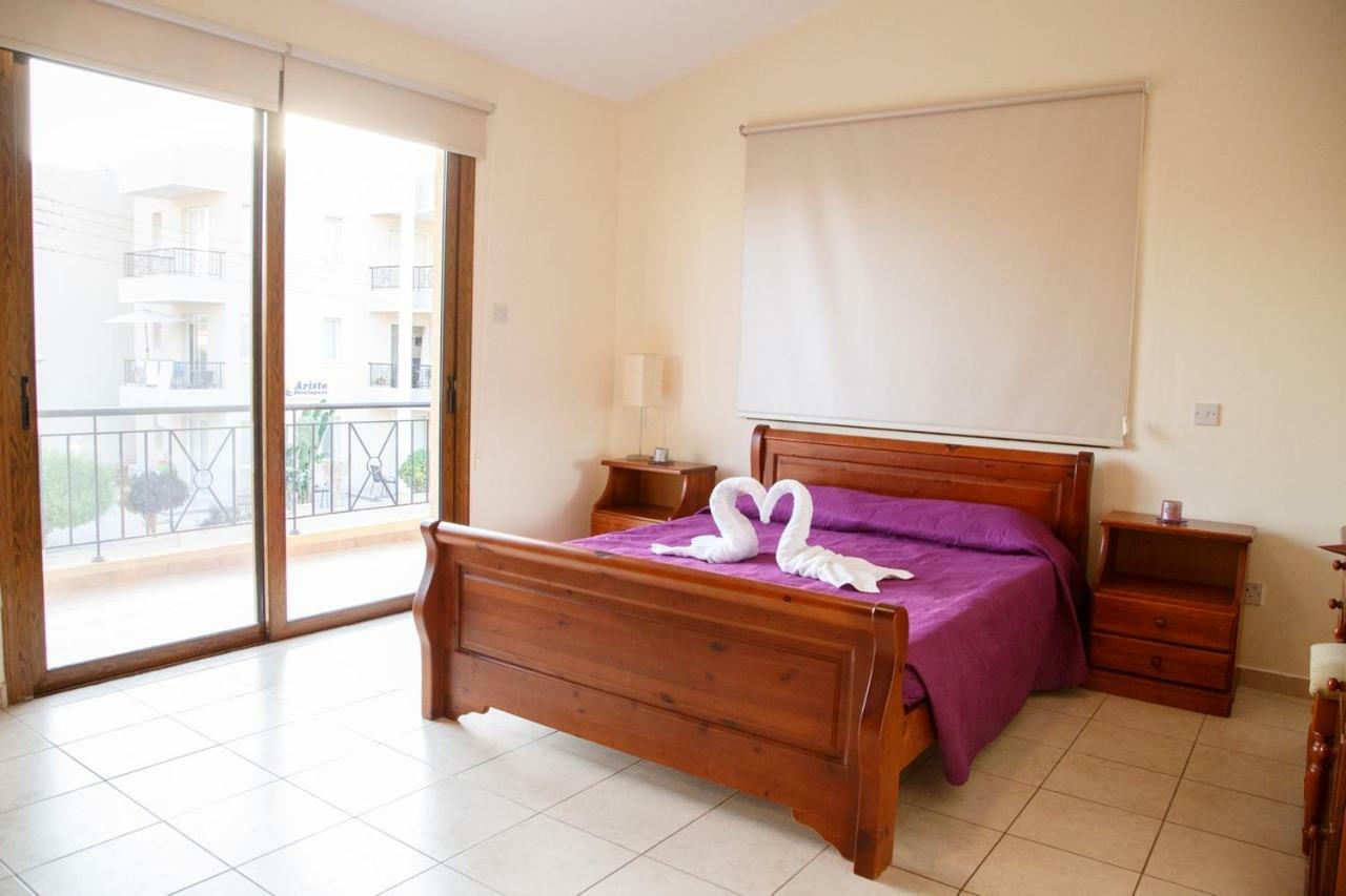 Villa Rina Paphos Kültér fotó